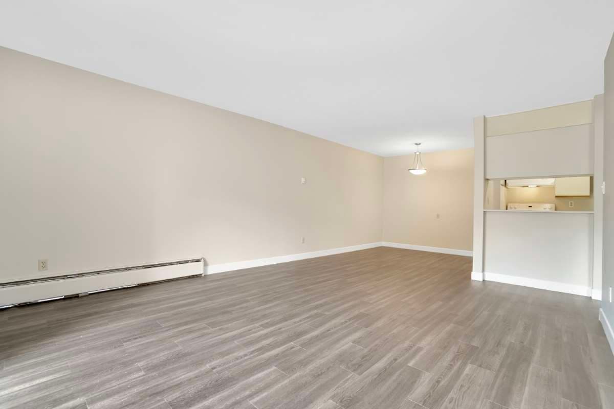Carlton Park Gardens Apartments - Photo 12