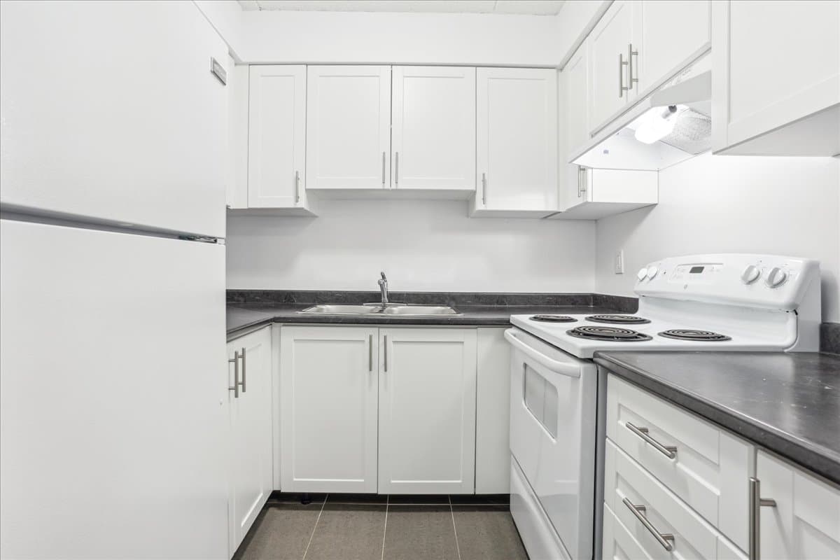Pickering Place Apartments — apartment/condo - Photo 9