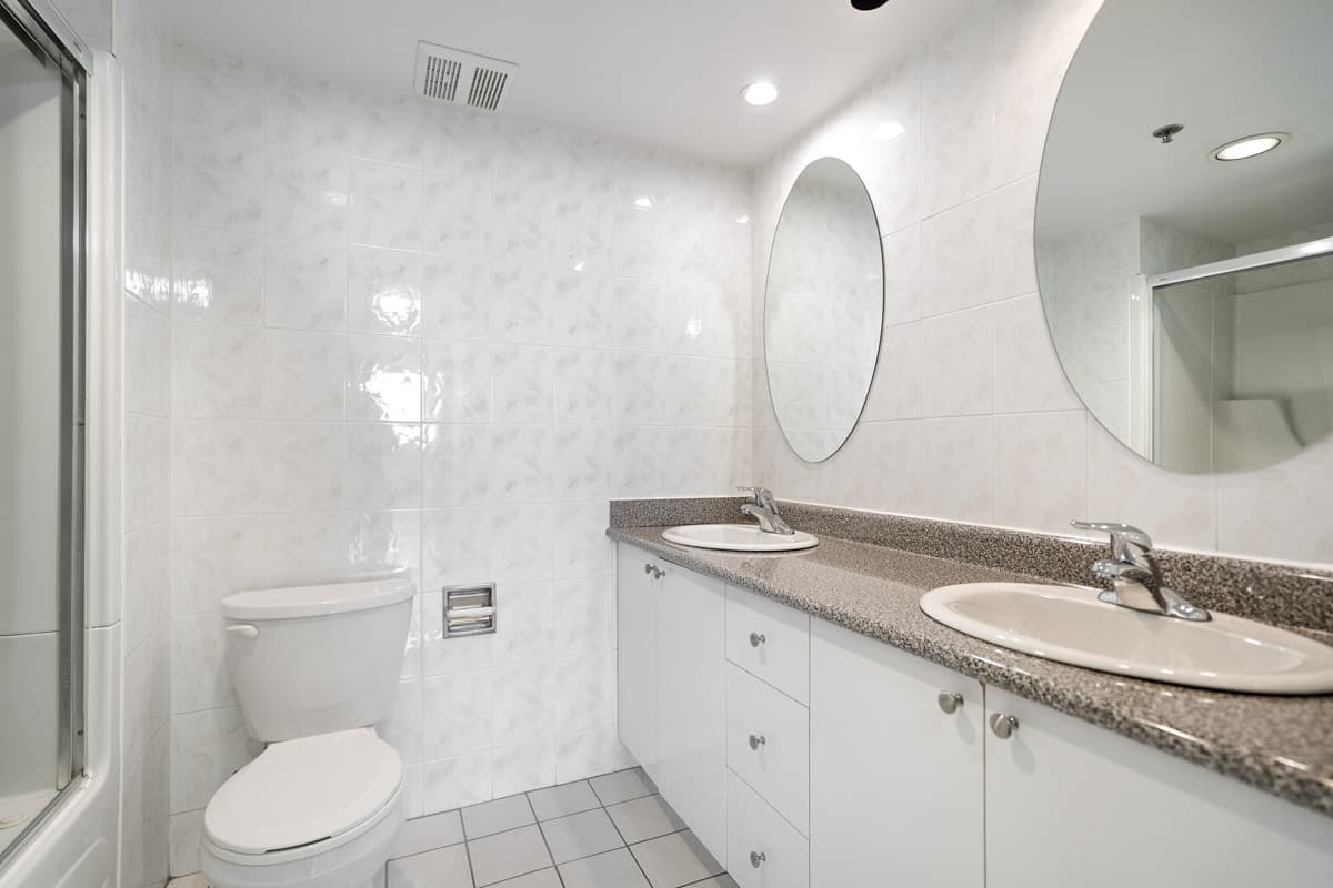 The 2250 Guy Apartments — apartment/condo - Photo 12