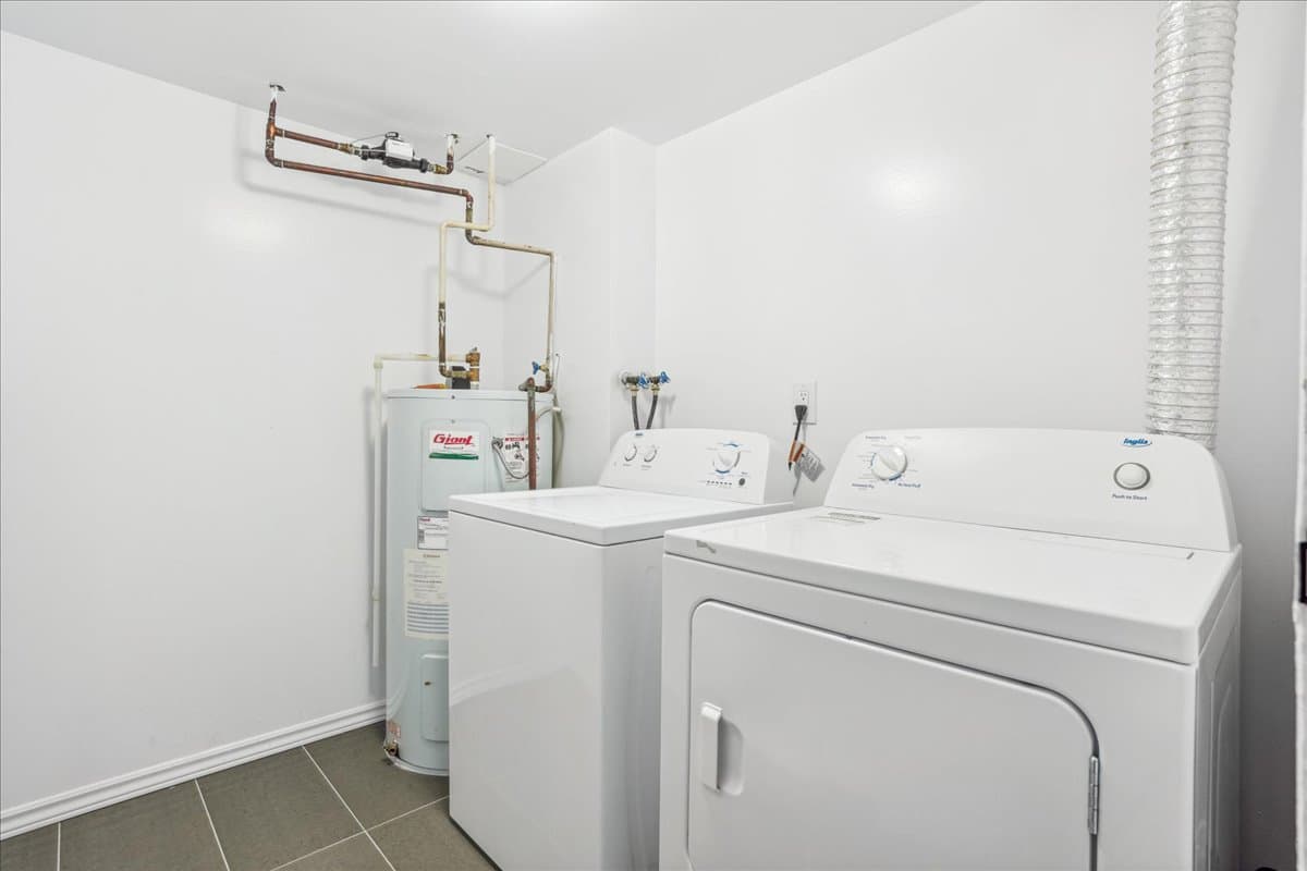 Pickering Place Apartments — apartment/condo - Photo 14