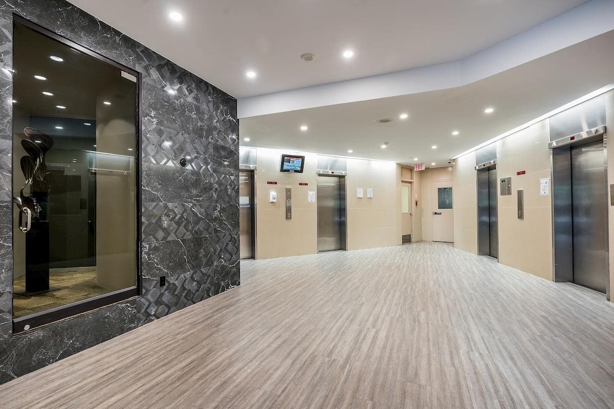 Murray Ross Apartments — apartment/condo - Photo 8