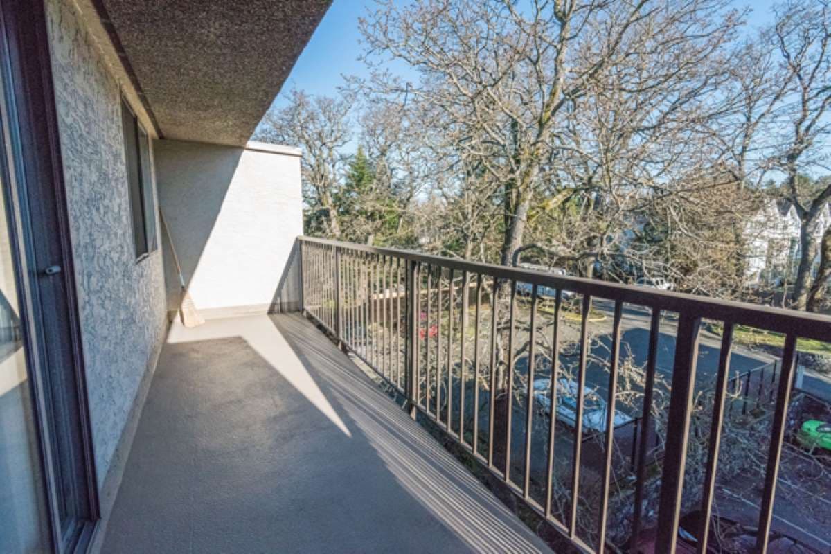 Fair Oaks Apartments — apartment/condo - Photo 9
