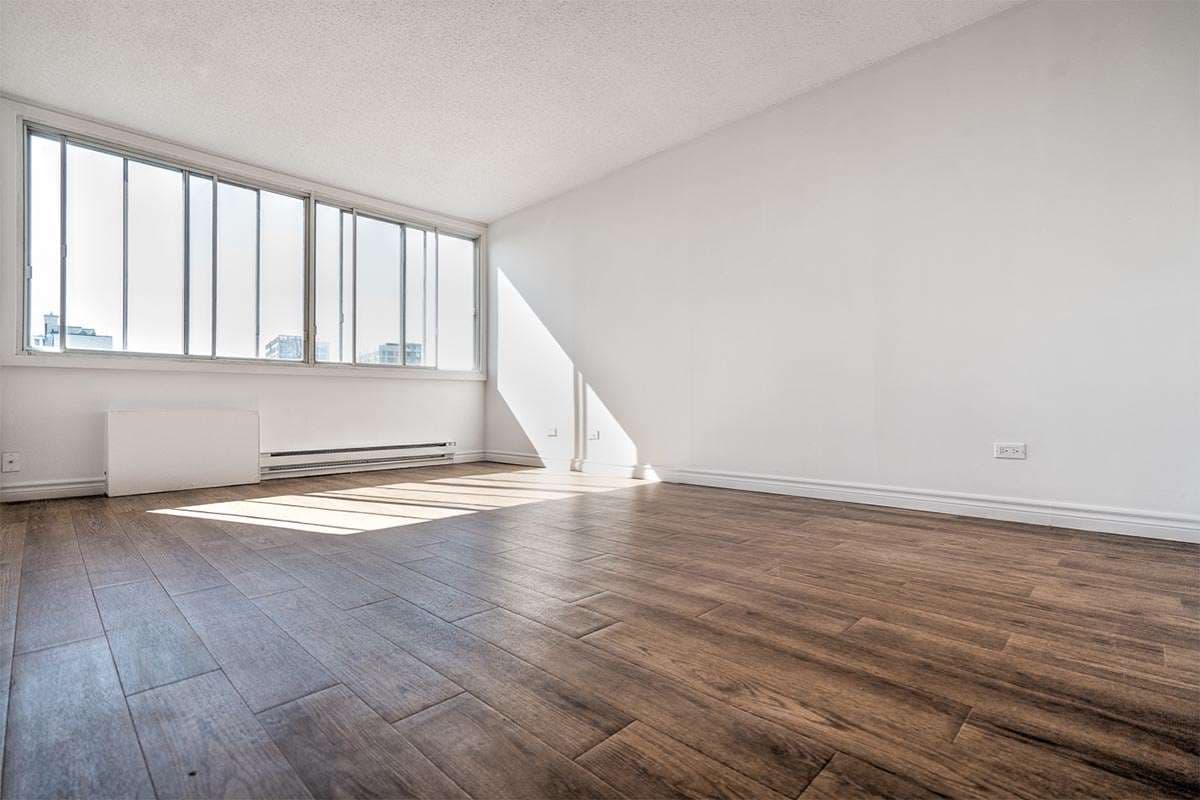 The 1350 Dufort Apartments - Photo 8