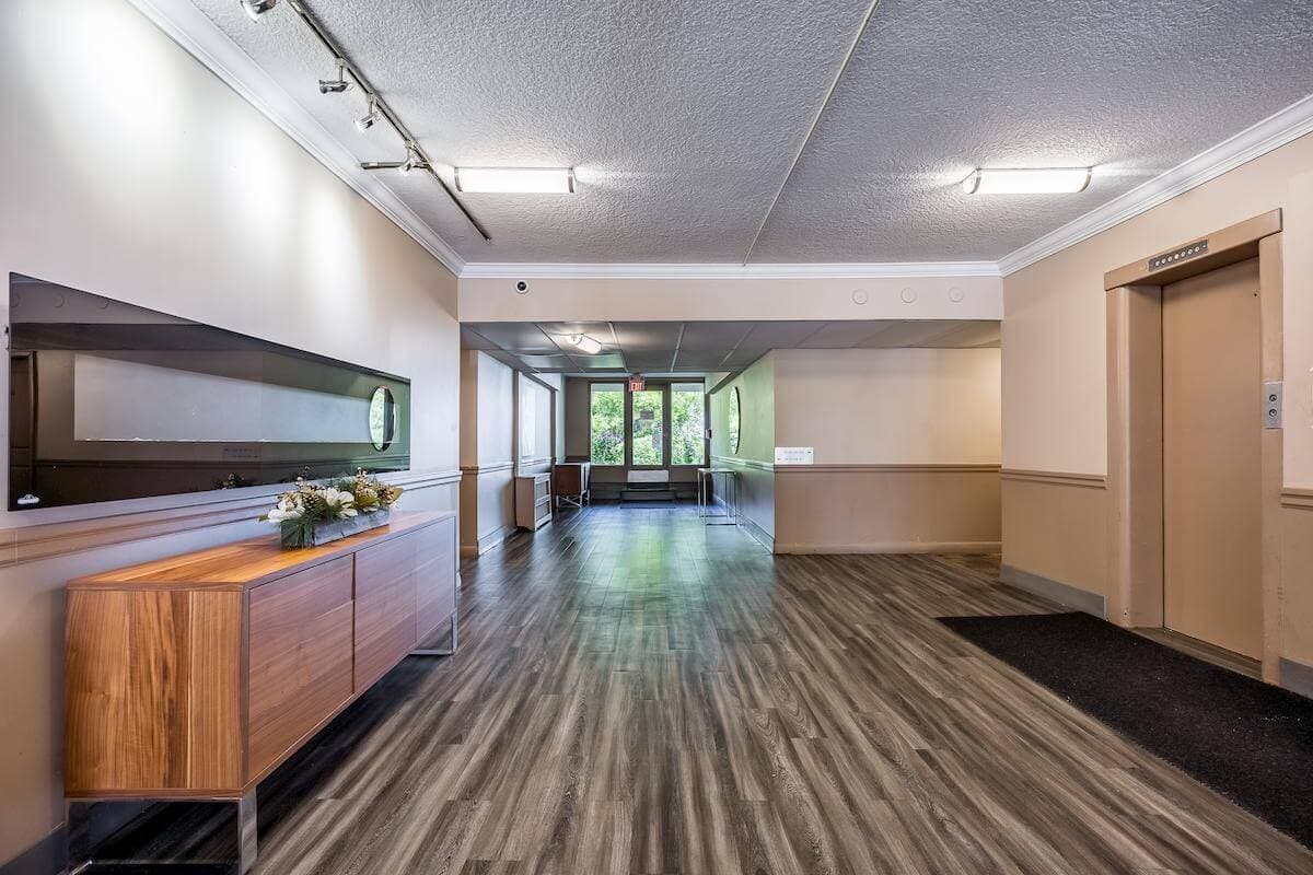 Mimico Estates — apartment/condo - Photo 7