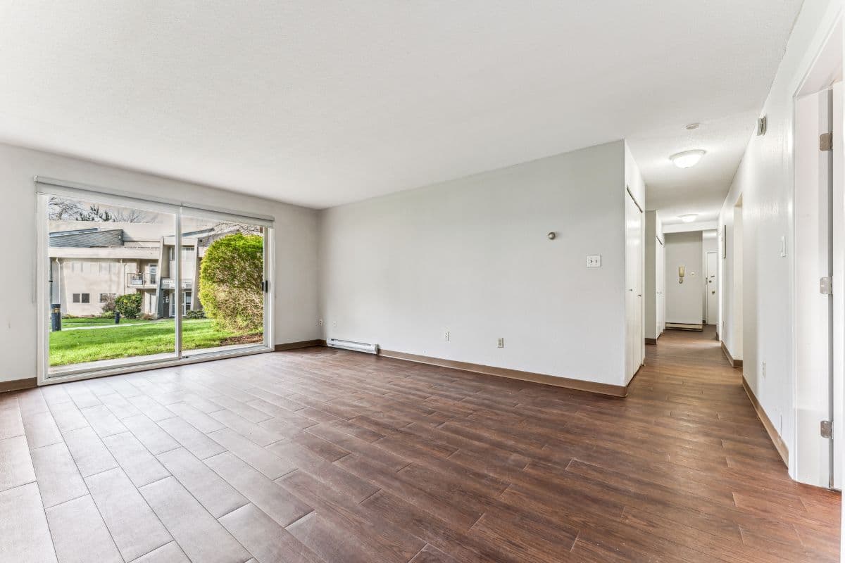 Kamel Point Village Apartments - Photo 4