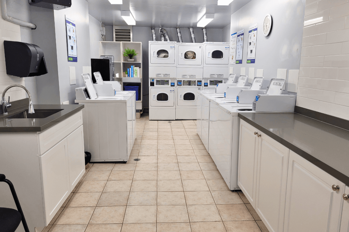 Pine Terrace Apartments — apartment/condo - Photo 9