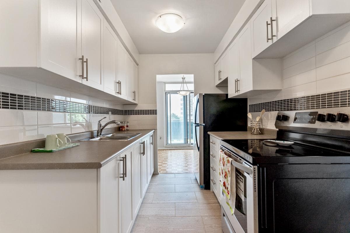 Don View Towers — apartment/condo - Photo 7