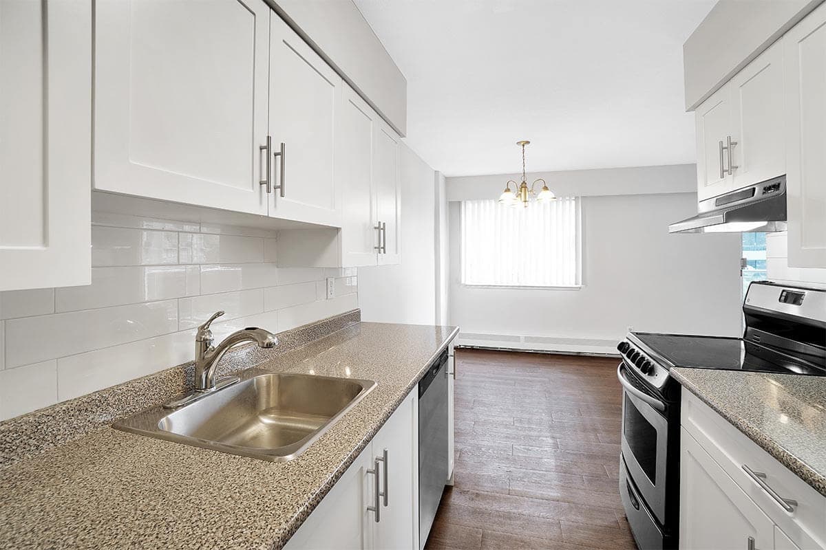 Ocean Park Place Apartments — apartment/condo - Photo 5