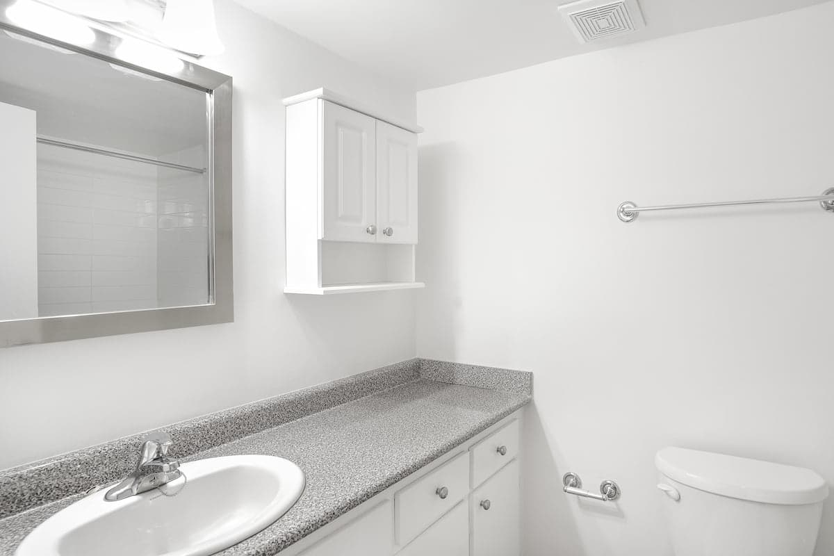 Carrefour Dorval — apartment/condo - Photo 8