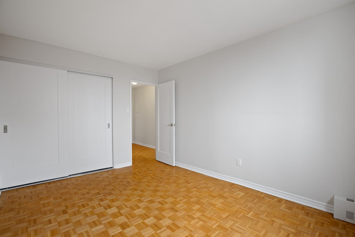 Le Paris Apartments — apartment/condo - Photo 11