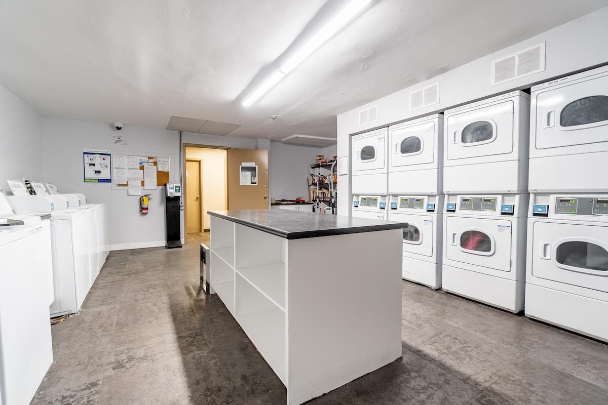Glencrest Terrace Apartments — apartment/condo - Photo 8