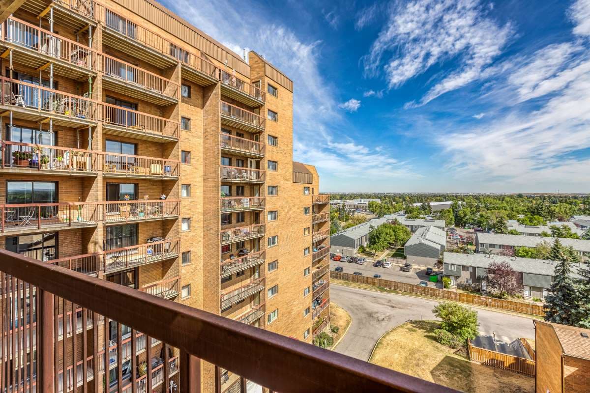 Bonaventure Estates — apartment/condo - Photo 6