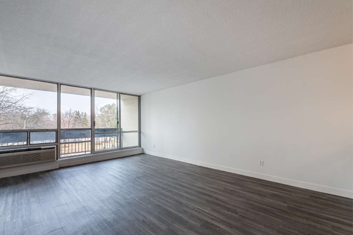 White Oaks Apartments - Photo 13
