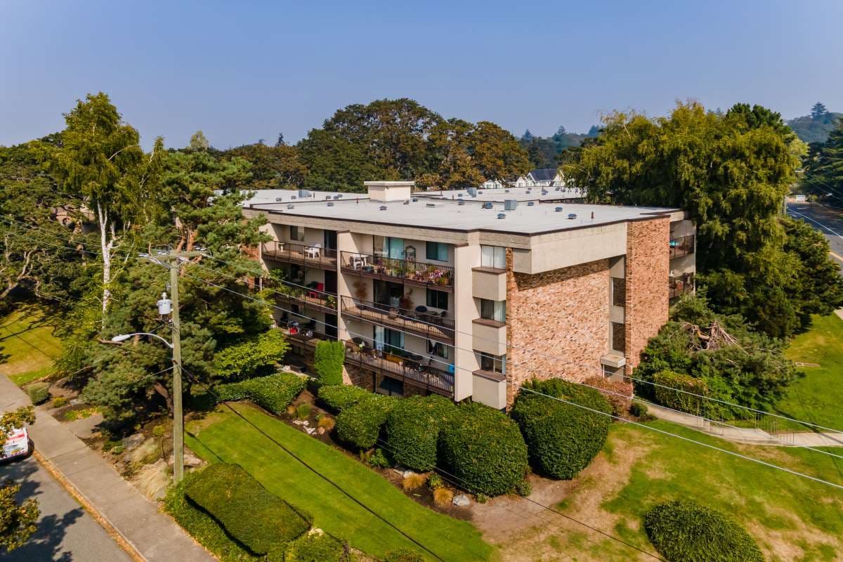 Fair Oaks Apartments — apartment/condo - Photo 6