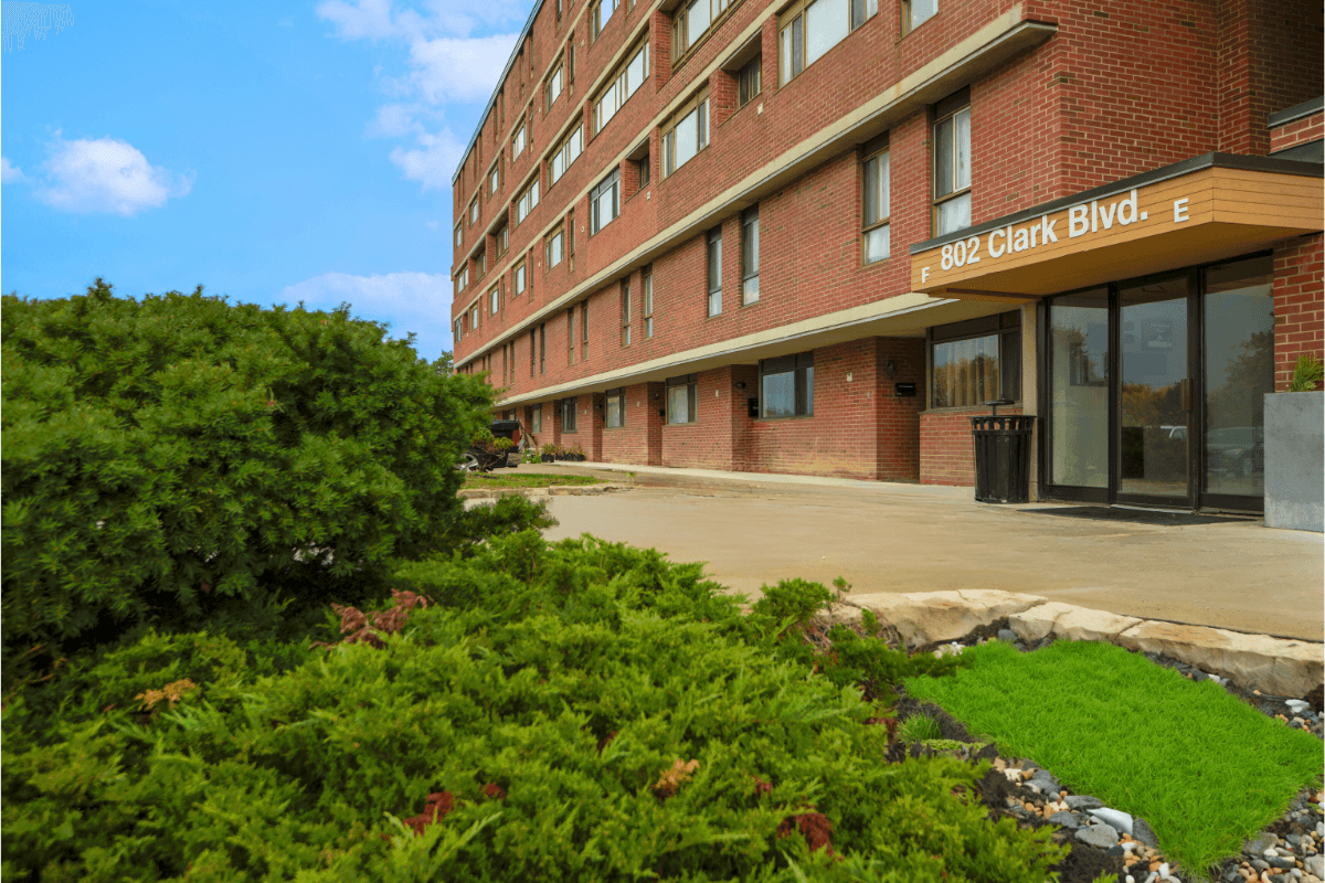 Clark Townhomes - Photo 12