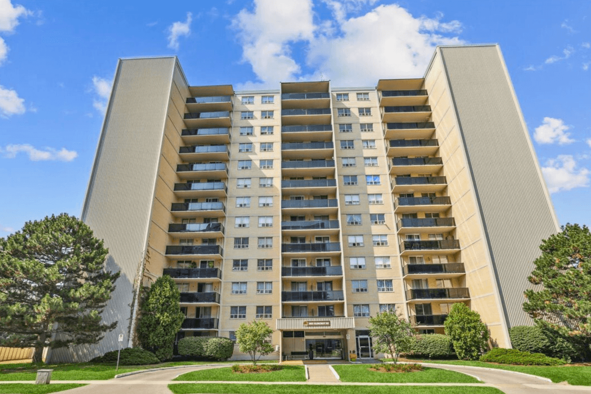 Glencrest Terrace Apartments — apartment/condo - Photo 2