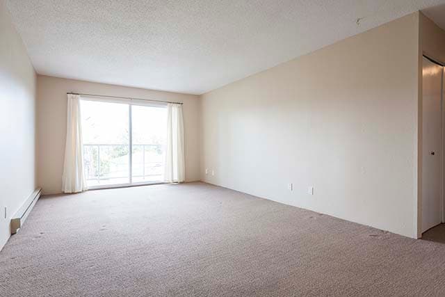 Mayfair Manor Apartments — apartment/condo - Photo 8