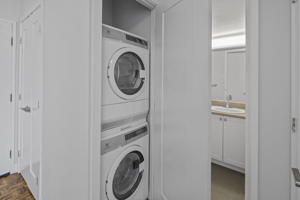 The Macdonald — apartment/condo - Photo 16