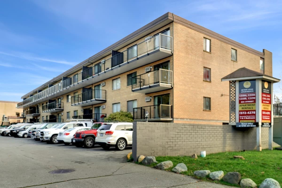 Queen Anne Apartments — apartment/condo - Photo 3