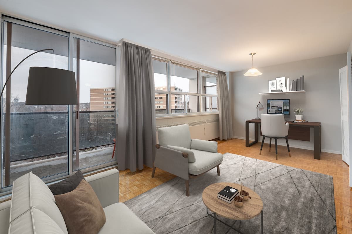 Roanoke Apartments — apartment/condo - Photo 3