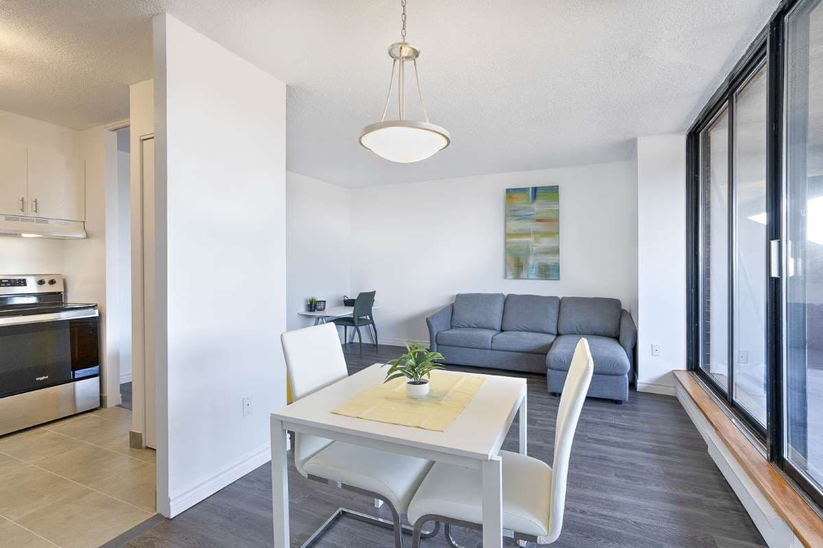 The Olympic Village — apartment/condo - Photo 7