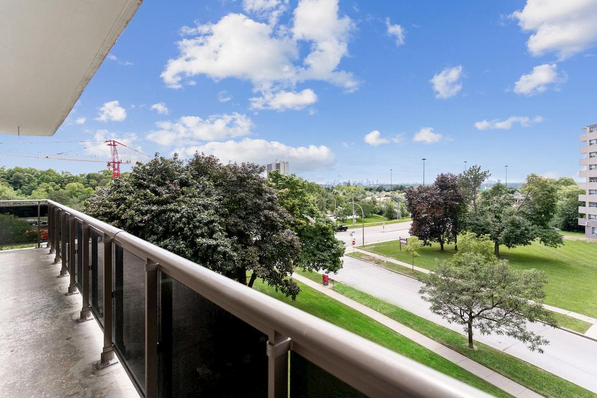 Don View Towers — apartment/condo - Photo 5