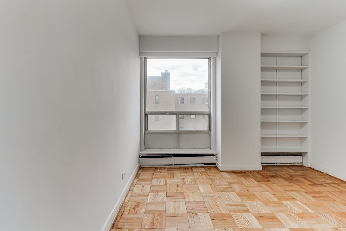 Oriole Apartments — apartment/condo - Photo 8