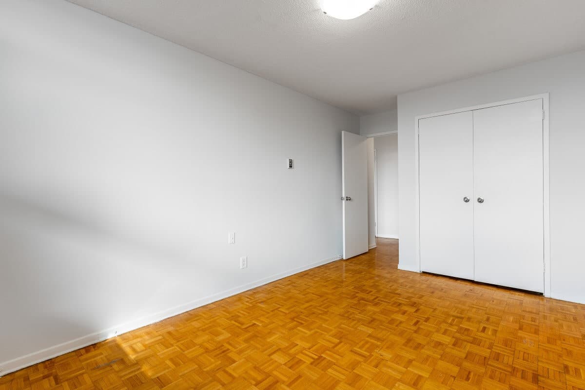 Yonge Eglinton Apartments – Duplex - Photo 9