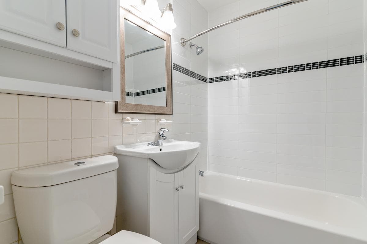 Sheppard Manor Apartments - Photo 9