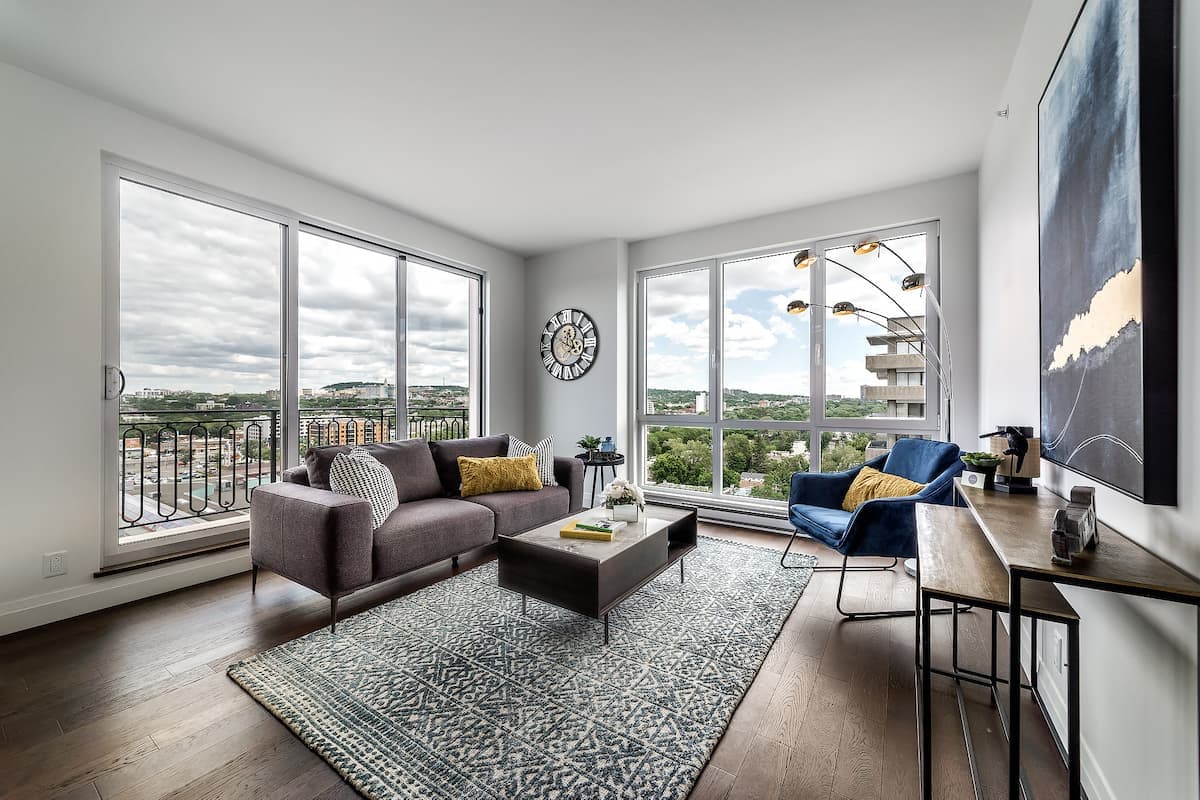 Majestic Côte Saint-Luc — apartment/condo - Photo 8