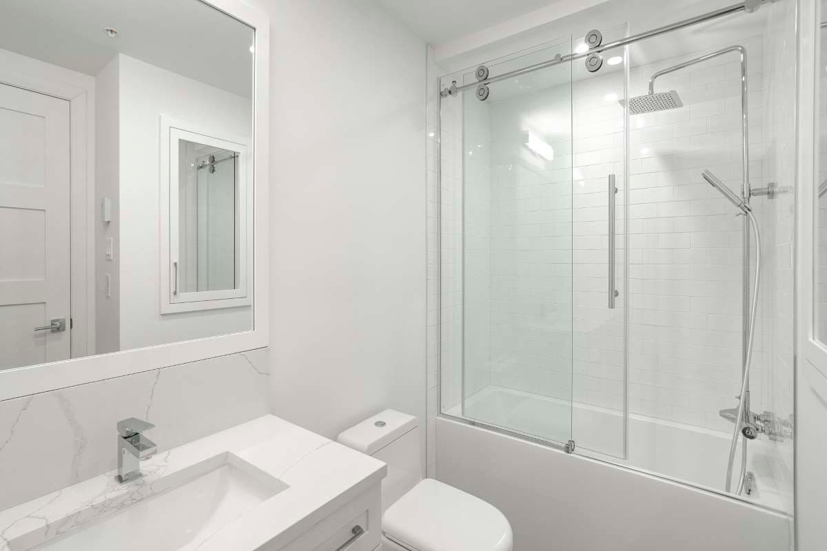 The Topaz Laval Apartments — apartment/condo - Photo 8