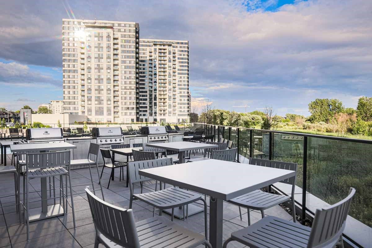 Le James Laval Apartments — apartment/condo - Photo 18
