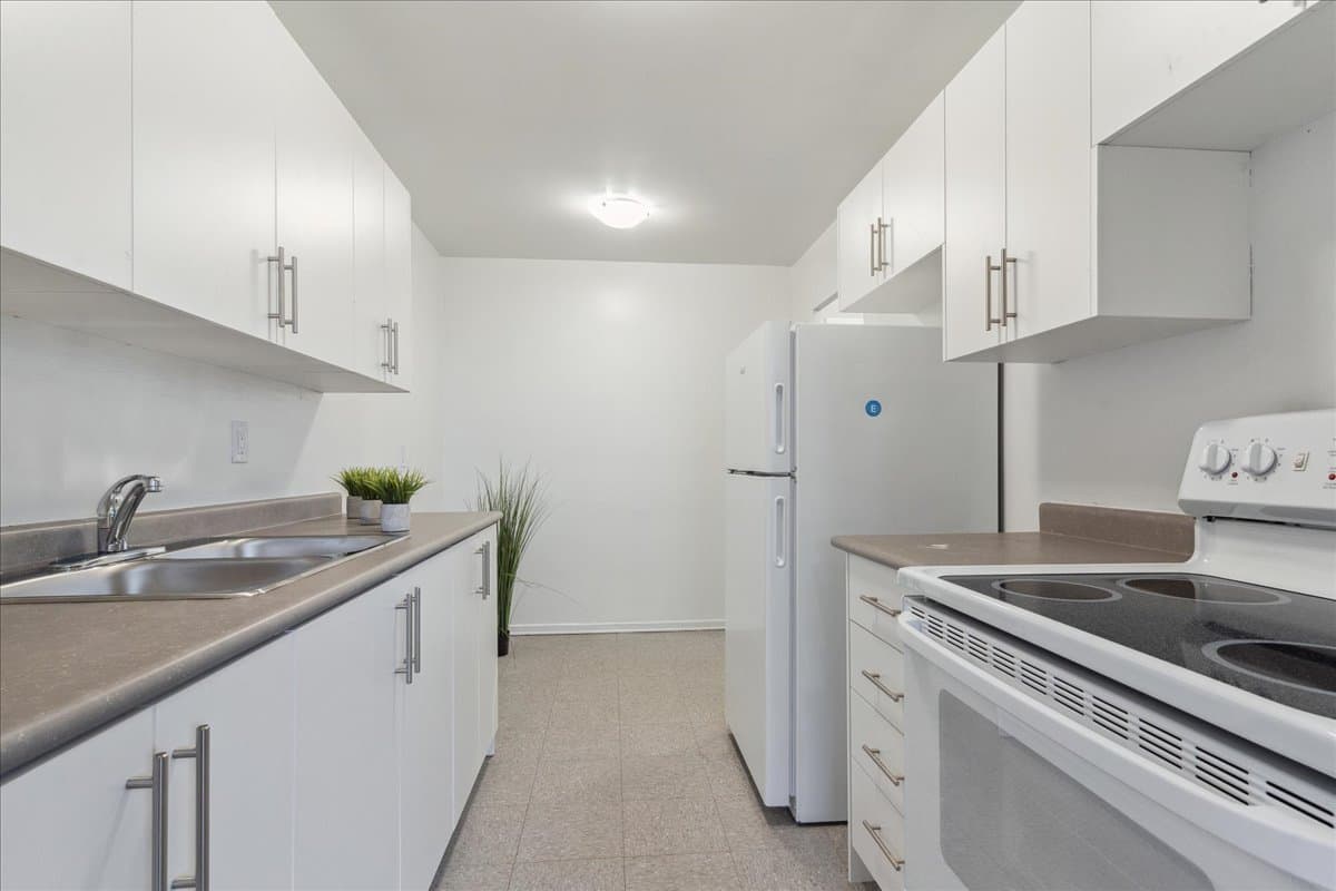 The Heartland Apartments — apartment/condo - Photo 6