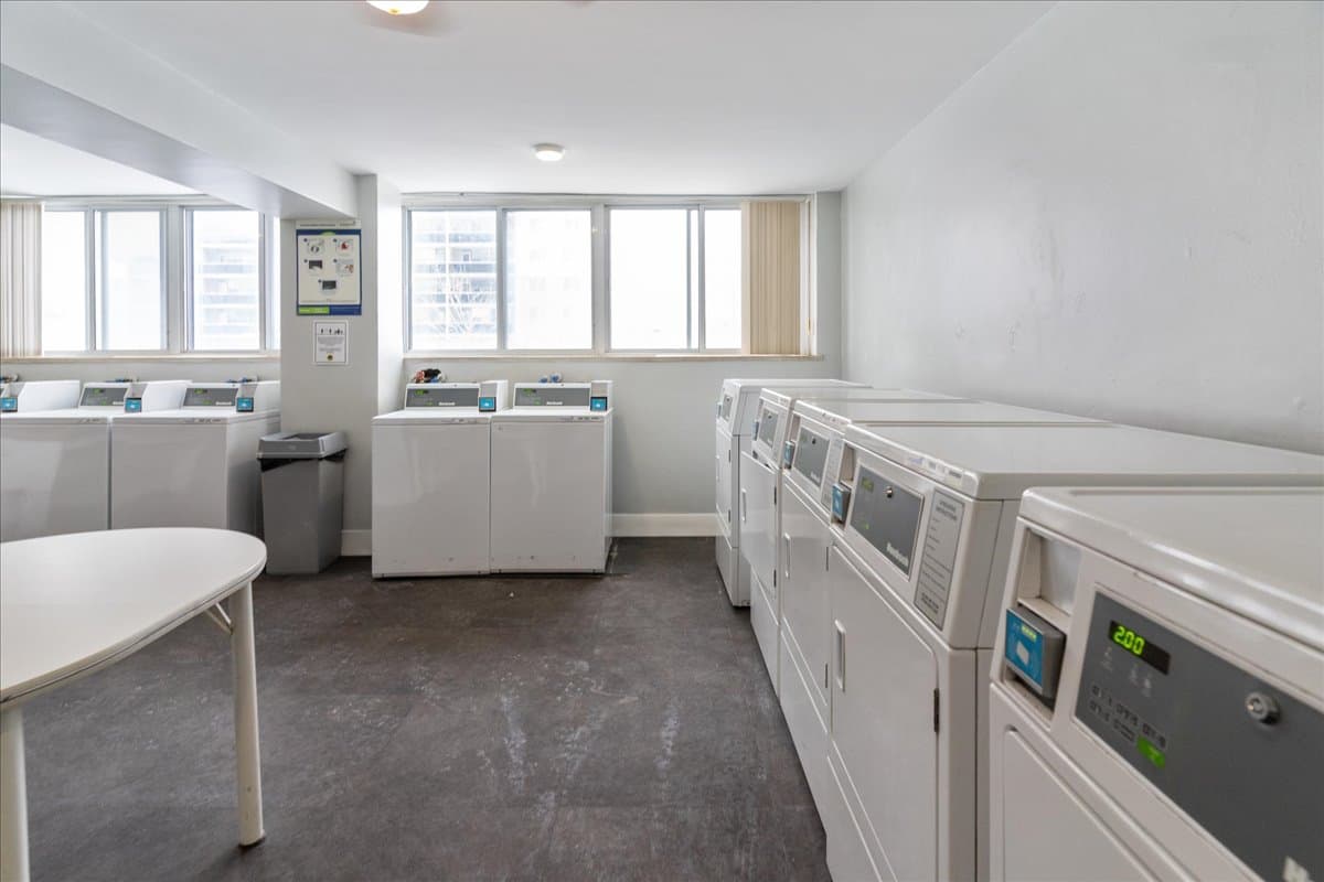 The Heartland Apartments — apartment/condo - Photo 8
