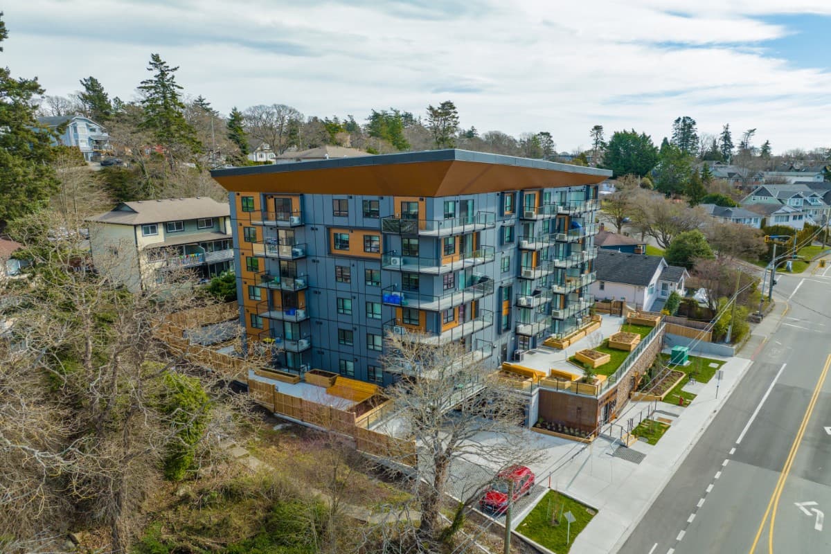 The Lancaster — apartment/condo - Photo 3