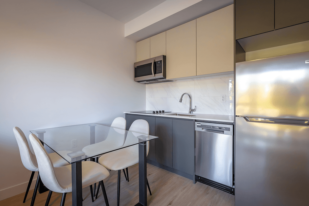 Axir Apartments — apartment/condo - Photo 3