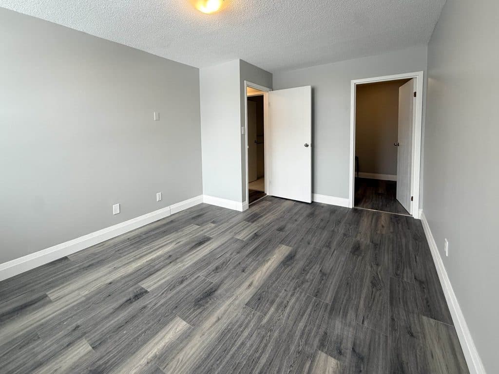 Canboro Garden — 1 Bedroom - Photo 8