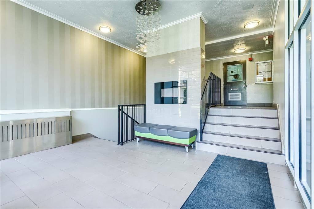 Dowling Court — Parkdale 1 Bedroom - Photo 8