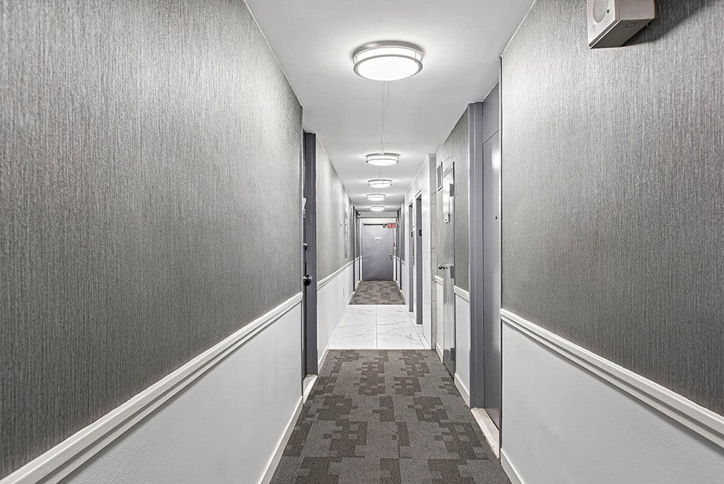 Continental Tower — Downtown 2 Bedroom - Photo 7