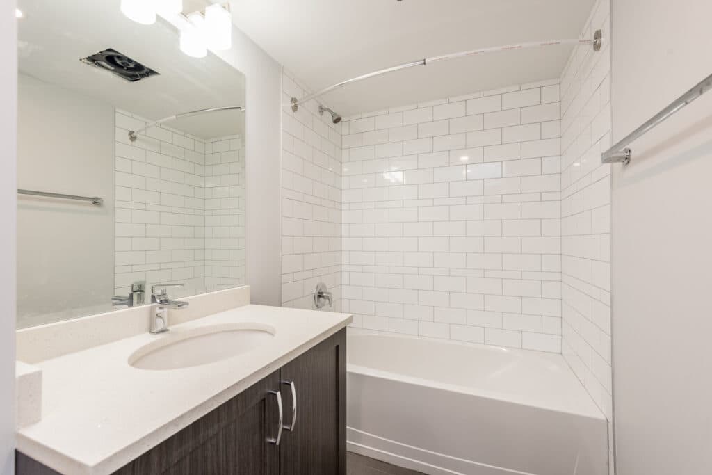 Parklea Apartments — North Van 1 Bedroom - Photo 4