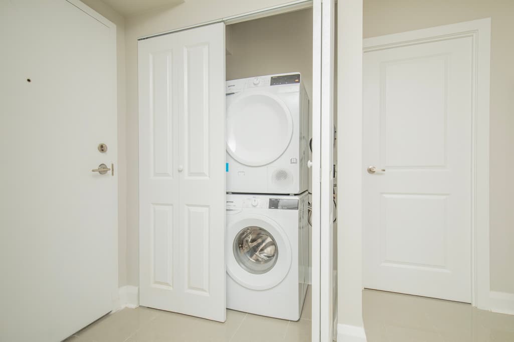 Benson Apartments — Eglinton and Kennedy Scarborough 3 Bedrooms - Photo 8