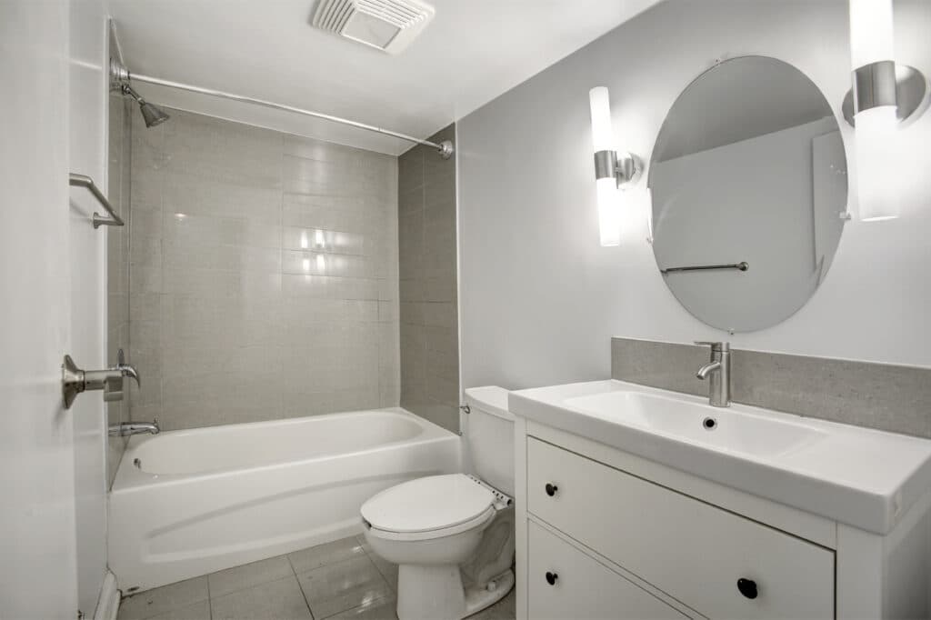 Valleyview Apartments — 3 Bedroom - Photo 5