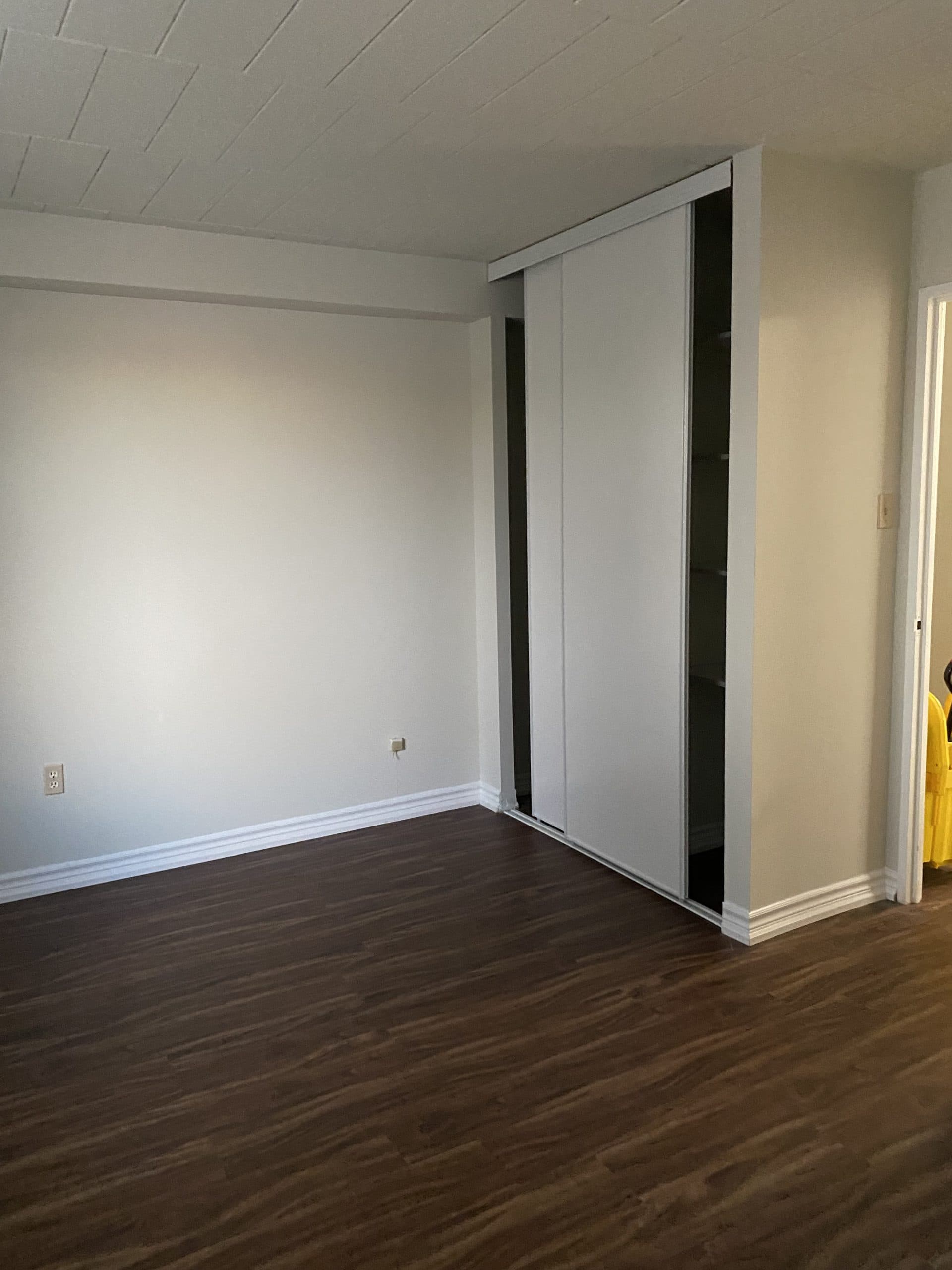 Collingwood Place — 1 Bedroom - Photo 14