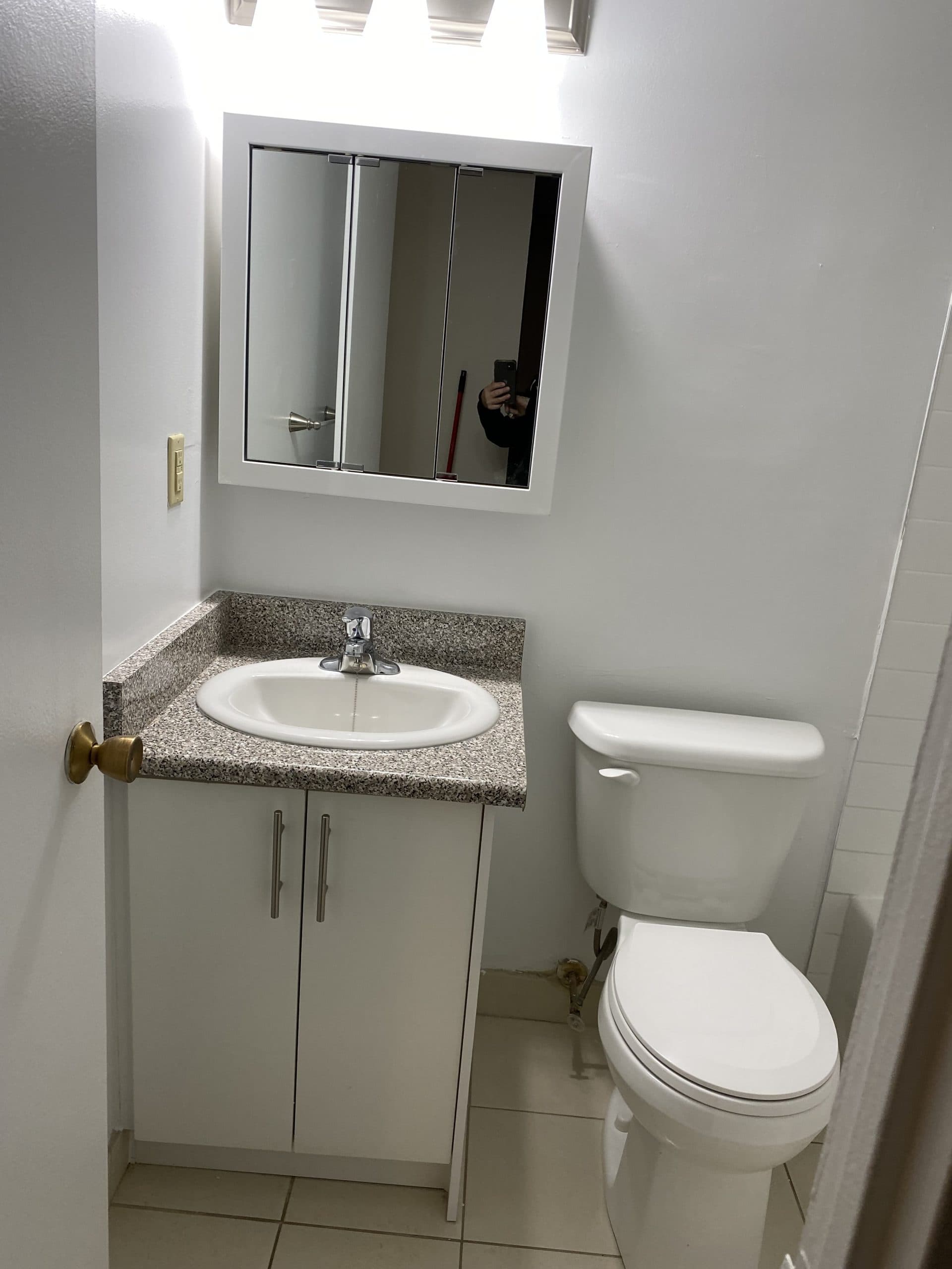 Collingwood Place — 1 Bedroom - Photo 16