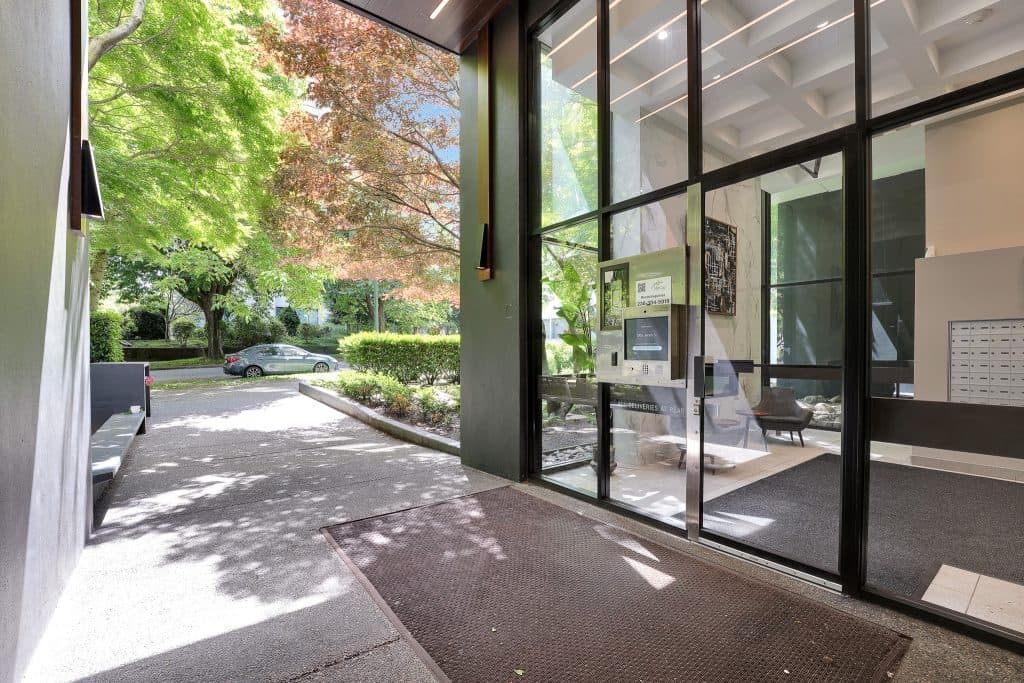 The Summit — 1 Bedroom - Photo 9