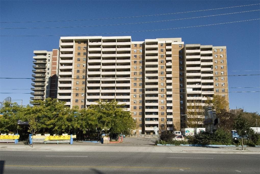 Macey Apartments — Studio (Bachelor) - Photo 8