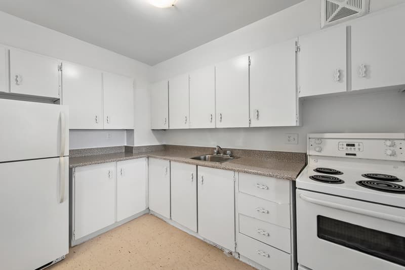 Macey Apartments — Studio (Bachelor) - Photo 12