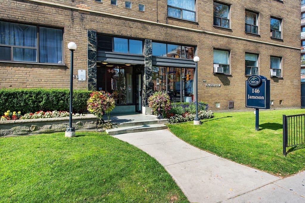 The Kingsview — Parkdale Studio (Bachelor) - Photo 5
