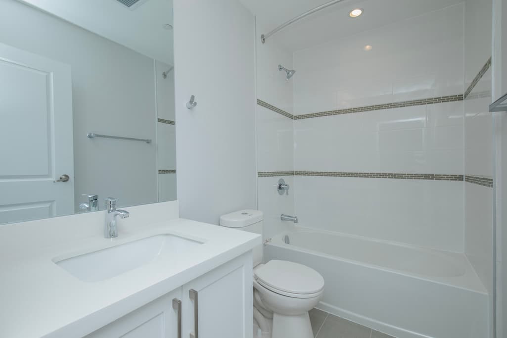 Benson Apartments — Eglinton and Kennedy Scarborough 3 Bedrooms - Photo 9