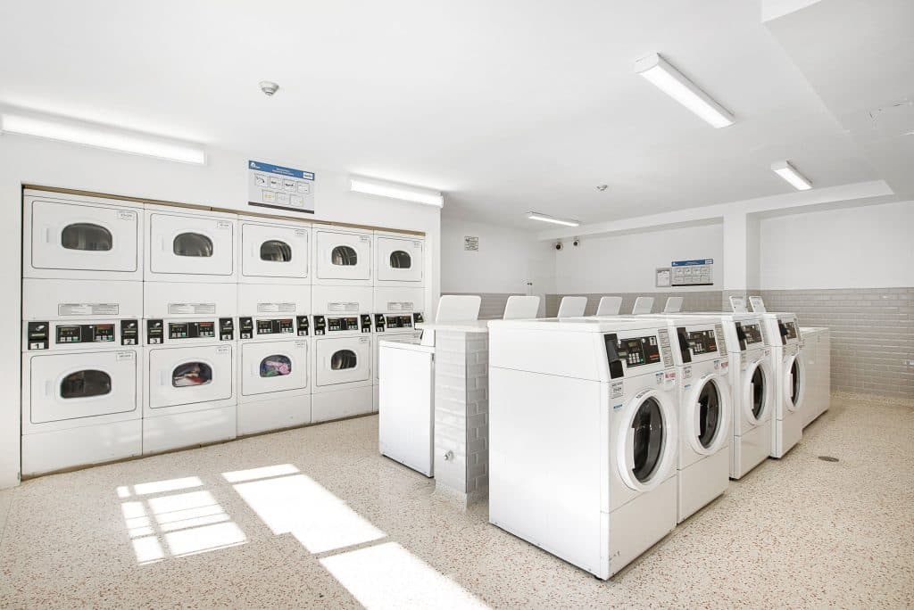 Maeford Court Apartments — Bachelor - Photo 12